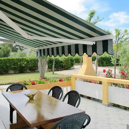 Joso Dalmatia Holiday home *