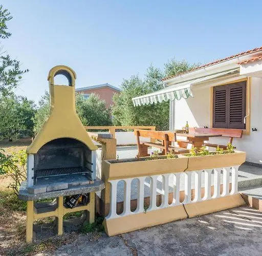 Joso Dalmatia * فير